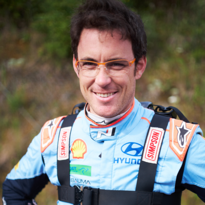 Thierry Neuville in Boezinge en Nieuwkerke